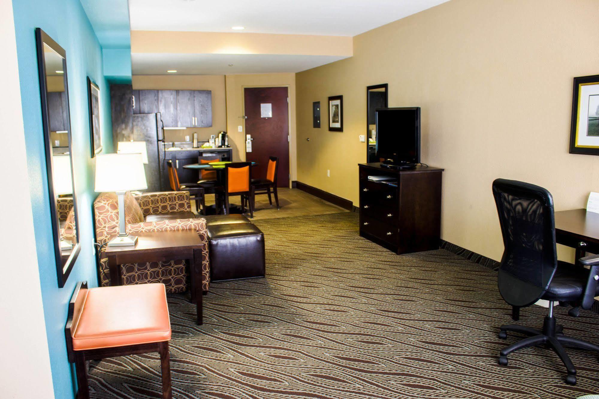 Holiday Inn Express & Suites Havelock Northwest New Bern By Ihg Extérieur photo