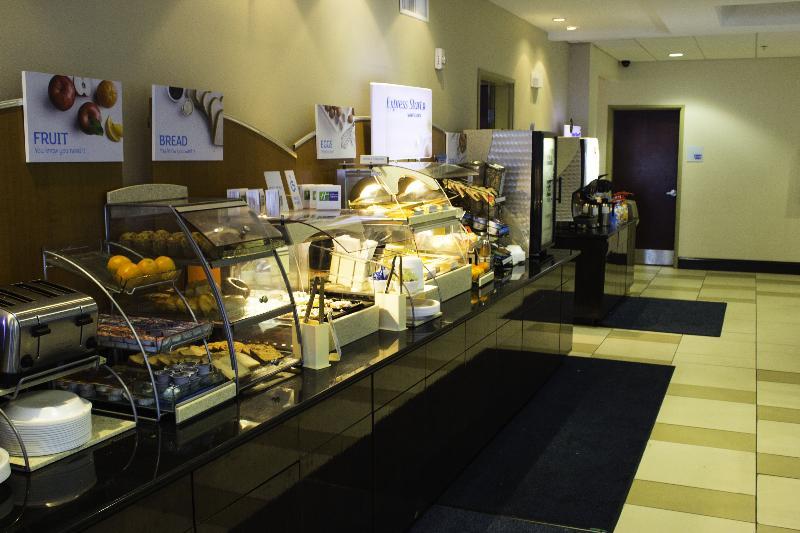 Holiday Inn Express & Suites Havelock Northwest New Bern By Ihg Extérieur photo